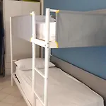 100 Mt Dal Mare E Piscina Lägenhet