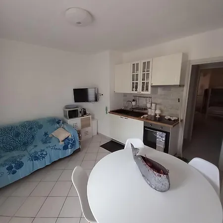 Apartment 100 Mt Dal Mare E Piscina